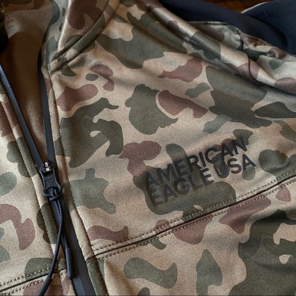American Eagle Camouflage Track Jacket - Picture 3 of 6